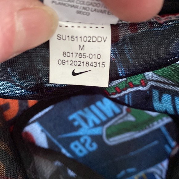 Nike SB Stickered Bucket Hat - Picture 7 of 9